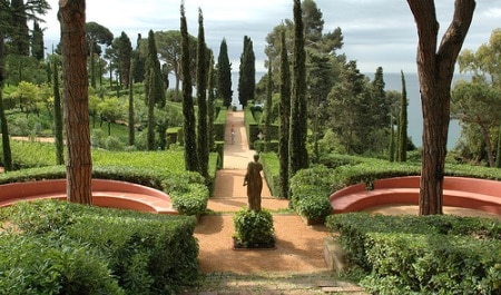 სანტა კლოტილდის ბაღები ლორეტ დე მარში
