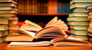 «Dijous de lletres i mots» a la Biblioteca Comarcal de Blanes