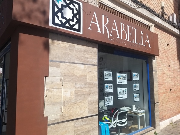 Córdoba'daki Arabelia Inmobiliaria ofisi