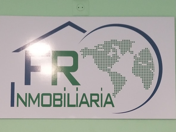 FR Immobilier. Logo d'entreprise