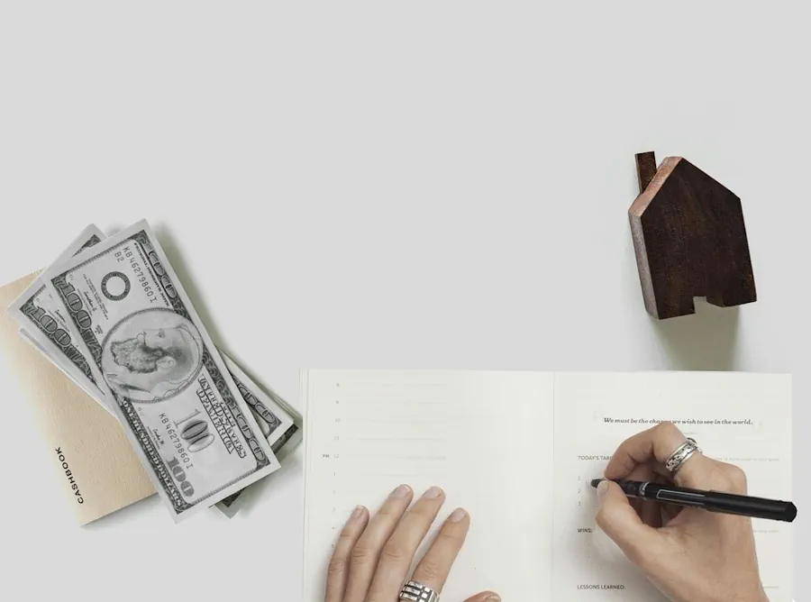 Las ventajas de realizar una tasación oficial en Málaga. Preparando una tasación.