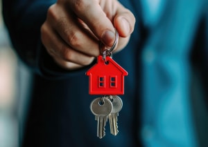 Hipoteca unilateral como garantía previa en operaciones inmobiliarias